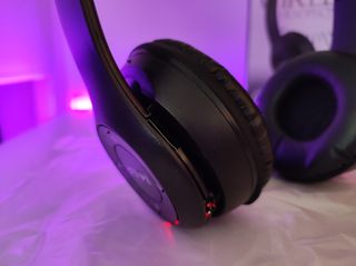 AURICULARES BLUETOOTH NUEVOS CON OREJITAS Y LUCES
