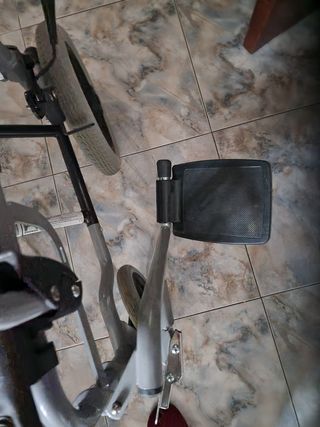 SILLA RUEDAS