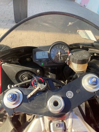 Yamaha r1 2001
