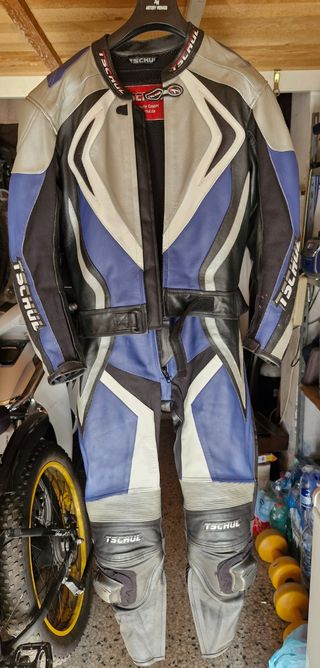 Tuta in pelle sport touring
