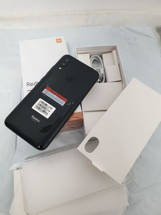 📱 Xiaomi Redmi 7 negro- sin estrenar