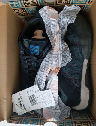 Zapatillas Five ten aproximación escalada