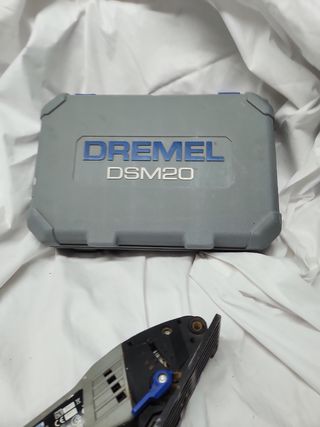 DREMEL DSM20 SIERRA ELÉCTRICA