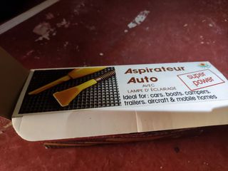 Aspirador de coche antiguo 