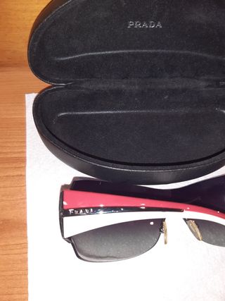 Gafas de sol mujer Prada