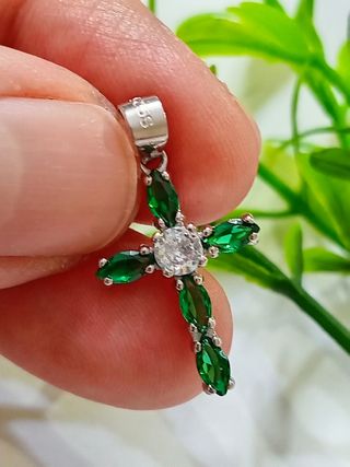 Colgante De Cruz De Plata De Ley 925