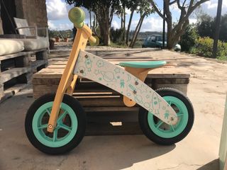 Bici de madera para bebes