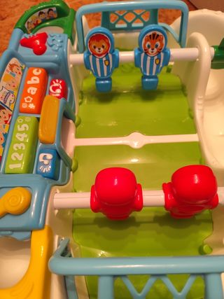 Futbolín baby clementoni