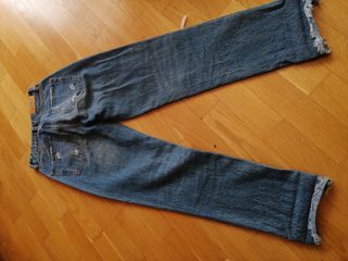 Pantalón chica joven stradivarius