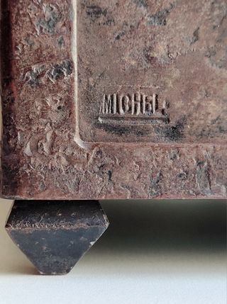 ANTIGUO COFRE EN HIERRO BAÚL DE FORJA