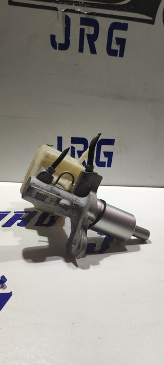 2/ BOMBA DE FRENO BMW SERIE 5 530D