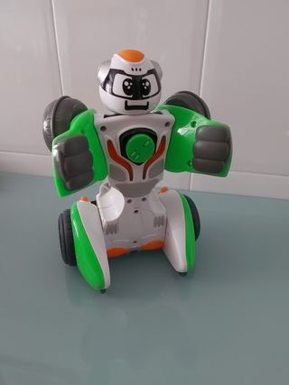 Robot coche teledirigido Chicco
