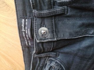 Pantalón vaquero chica stradivarius