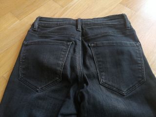 Pantalón vaquero chica stradivarius