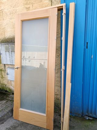 Puerta de madera