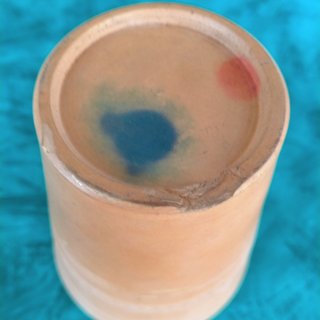 Lapicero muy antiguo de barro