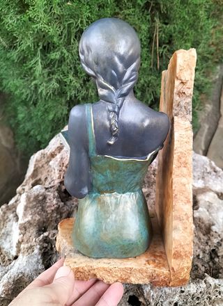 MARI ANGELES ANGLADA - ESCULTURA DE BRONCE Y MARMO