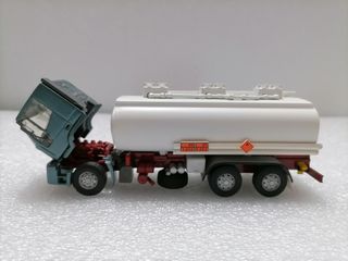 Camion IVECO Eurotech Cisterna 3 assi