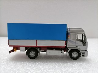Camion IVECO Eurotech Telonato  2 assi