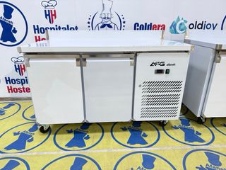 BAJO MOSTRADOR DE 2 PUERTAS DE 1,40mX0,70CM