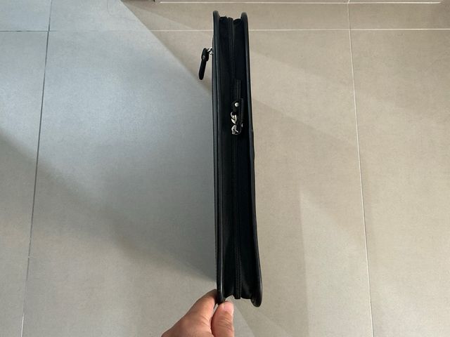 Portadocumentos maleta Adolfo Dominguez