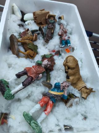 Lote de Figuras de Belén Navideño