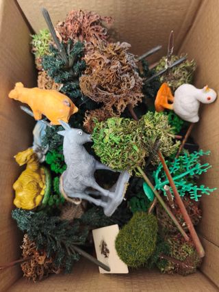 Lote de Figuras de Belén Navideño