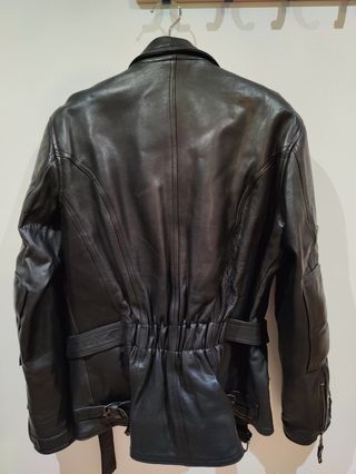 Chaqueta moto en piel