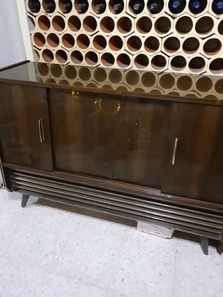 Radio- tocadiscos Telefunken 1958