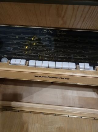 Radio- tocadiscos Telefunken 1958