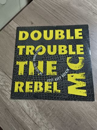 DISCO DE VINILO ANTIGUO