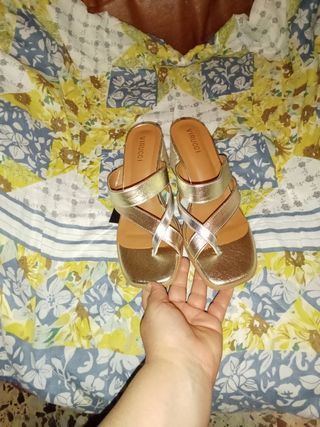 Sandalias señora,leer descripción