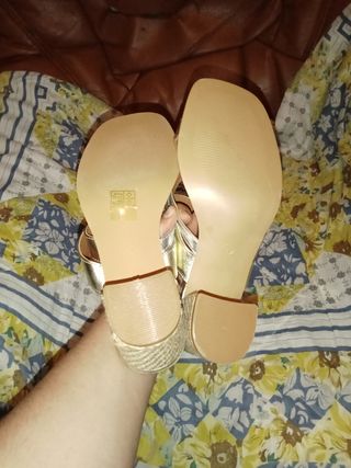 Sandalias señora,leer descripción