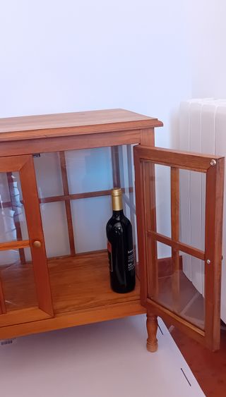 Mueble auxiliar,  vitrina