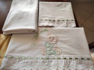 Trapunta paracolpi e lenzuola lettino