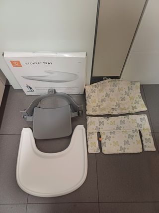 Bandeja tripp trapp stokke baby set y cojin 