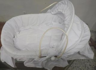 Moisés o Cuco.vestido. Nuevo con etiqueta