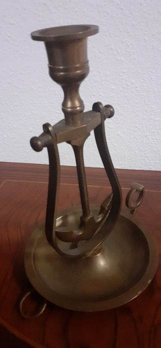 Candelabro de péndulo náutico antiguo de bronce.