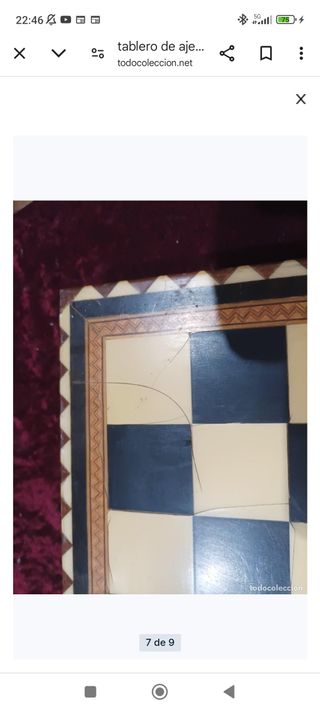 Prezioso scacchiere intarsiato di Granada. V. Molero.