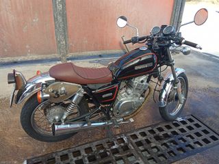 Suzuki GN250
