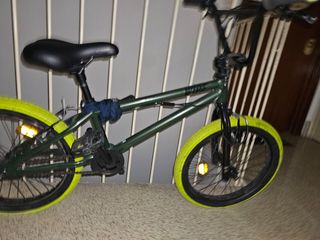 Bicicleta BMX , poco uso 