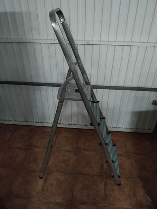 Escalera de aluminio 
