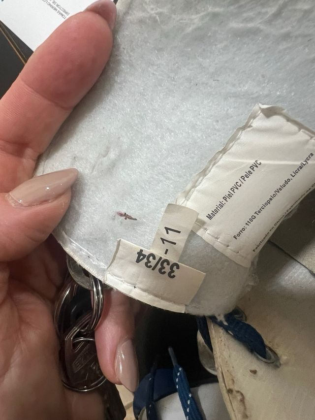 Patines cuatro ruedas.