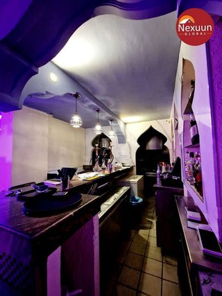Bar en venta en Gavarra en Cornellà de Llobregat