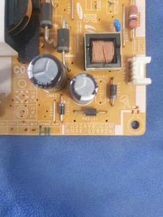 FUENTE SAMSUNG UE32H4000
