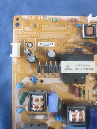 FUENTE SAMSUNG UE32H4000
