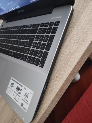 Portátil ASUS X555LJ