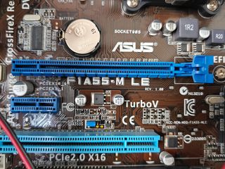 Se vende torre de computadora
