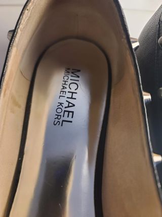 Bailarinas con tachuelas