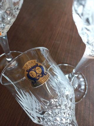 Copas talladas a mano